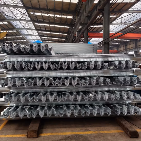 Barrière de sécurité routière de garde-corps d'autoroute à poutre ondulée à vendre